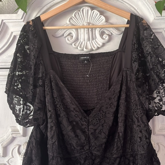Torrid Baby Doll Lace Puff Sleeve Black Top 3x NWOT. - Picture 5 of 10